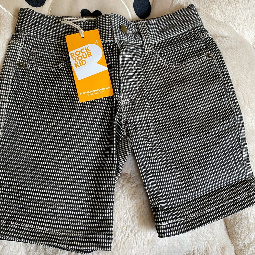 Short for boy 5-6 y
